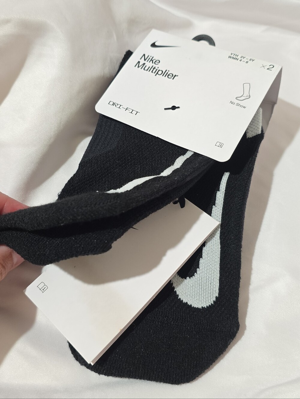 NWT Nike Multiplier Dri-fit No Show 2 Pair Socks Black Youth 3Y-5Y Wmn 4-6 Black - Picture 3 of 4